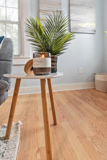 Boho Bungalow - Steps From Historic Downtown Apex Exterior foto